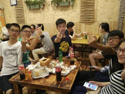 且末烧烤加盟,学烧烤技术,开烧烤店多少钱疯狂烤翅加盟